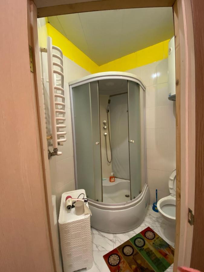31 Котлярська Leilighet Lviv Eksteriør bilde